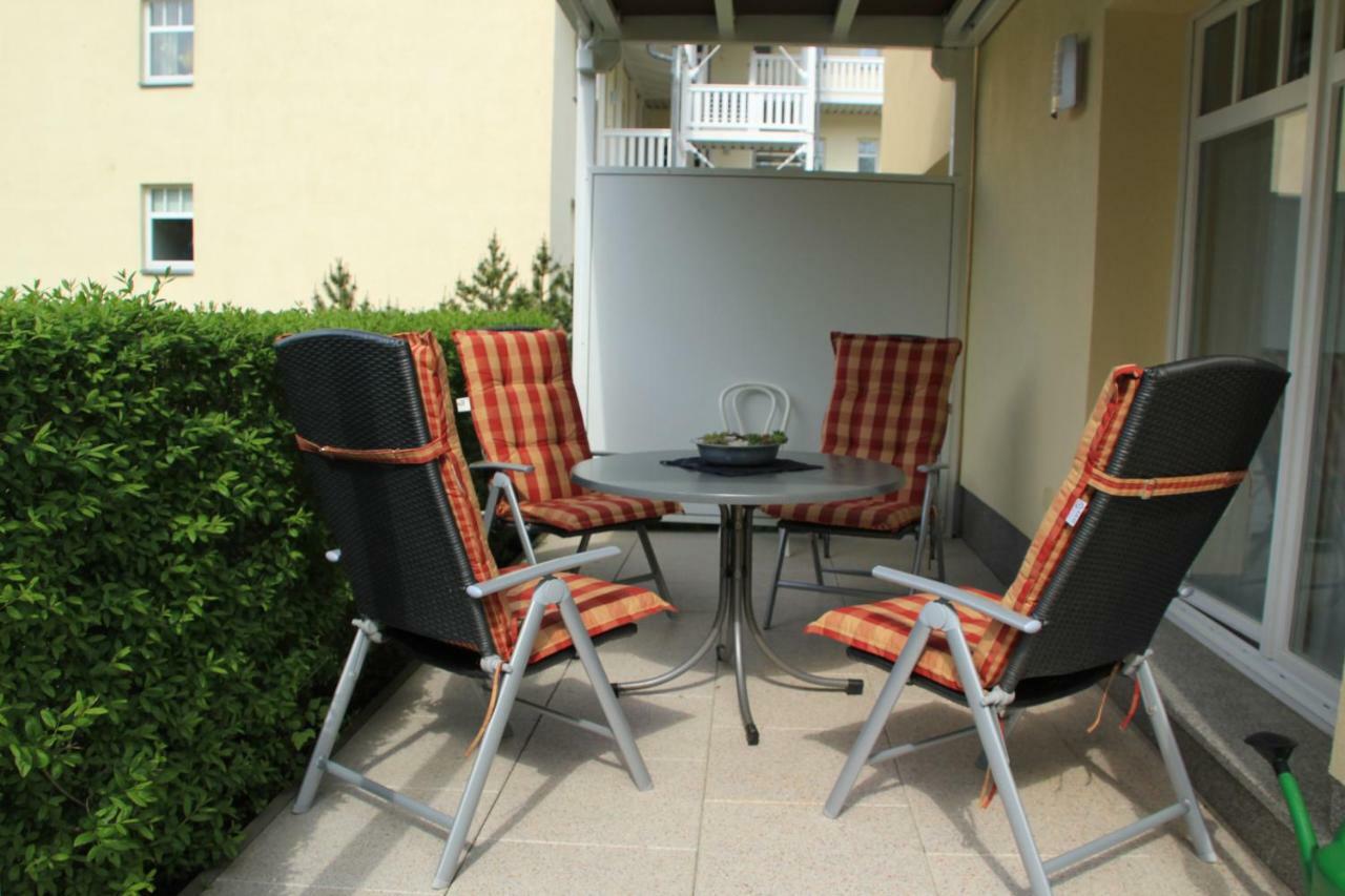Auszeit Am Lindenpark Apartment Kuehlungsborn Exterior photo